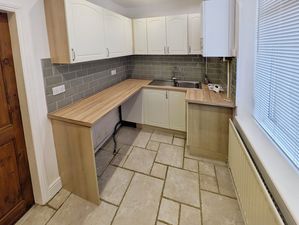 Kitchen- click for photo gallery
